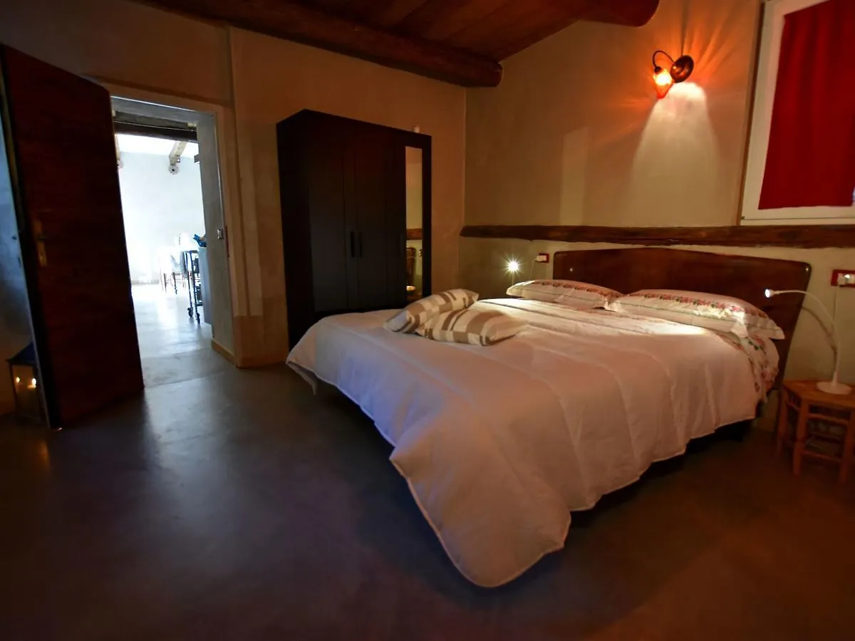 Tatil Evi Belvilla By Oyo Casa Dei Nonni Provaglio d'Iseo